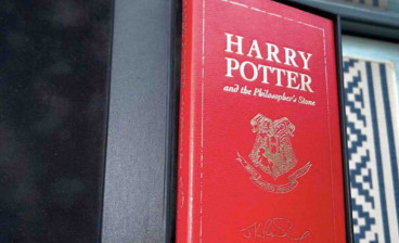 Chloe Esslemont's copy of Harry Potter and the Philosopher's Stone in its traycase