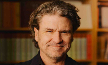 Dave Eggers