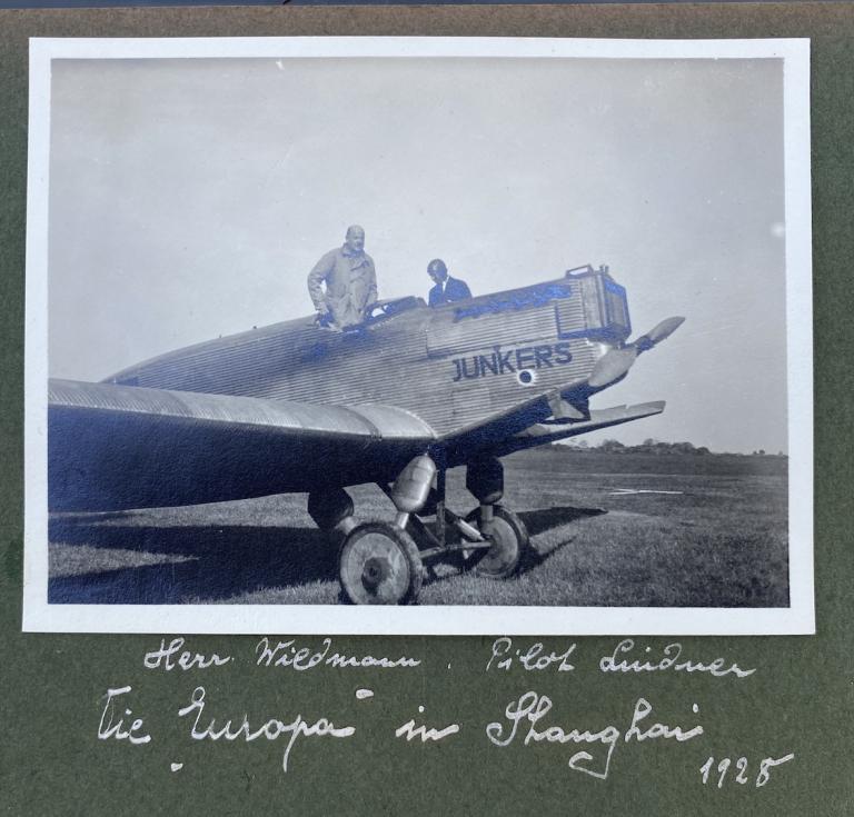 Baron von Huenefeld photo