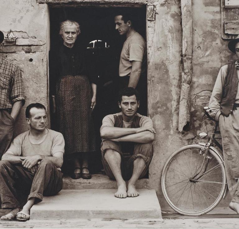Paul Strand photo "The Family, Luzzara, Italy, 1953"